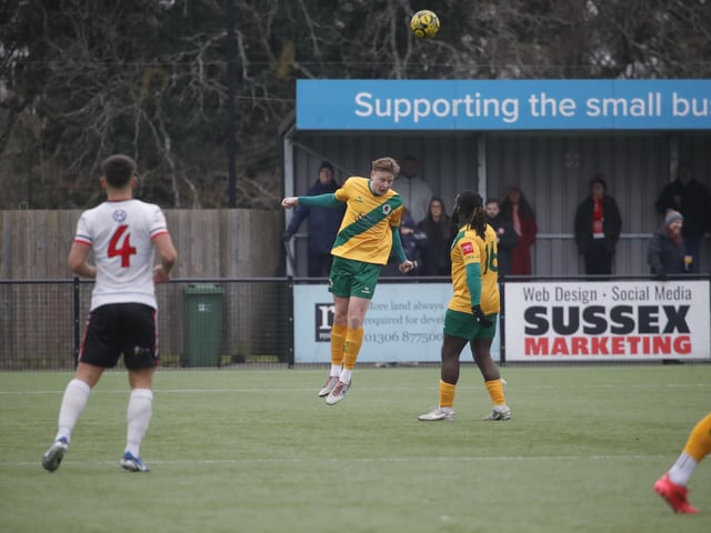 Promotion-chasing Horsham FC were held to a 1-1 draw at home by visiting Chatham Town