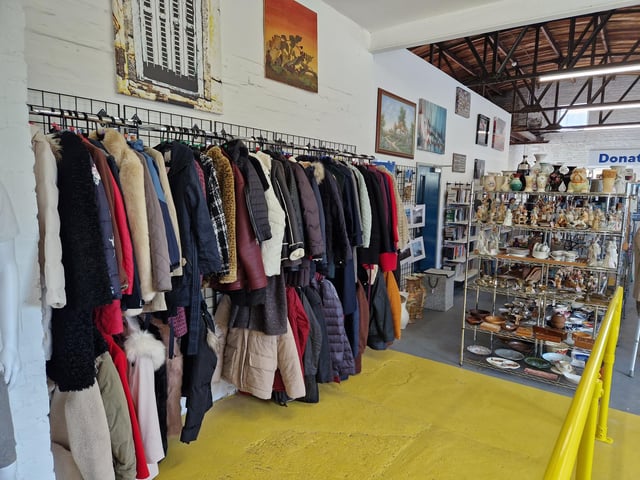 Influencer Jen Graham, aka Charity Shop Girl, officially opens Guild Care's new Goring Road Superstore and Donation Centre, the charity's 15th shop in West Sussex