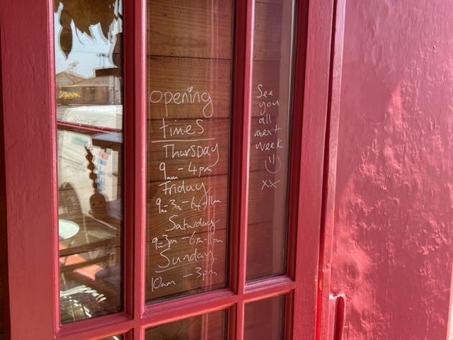 Tonka restaurant and bakery