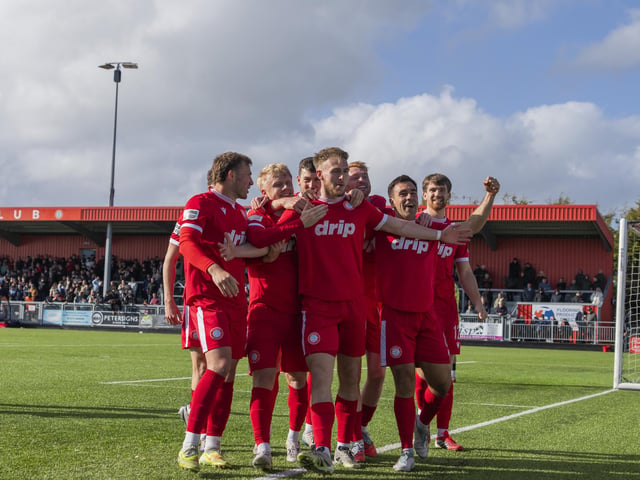 Worthing v Dagenham and Redbridge, National South