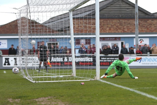 Action from Worthing FC's 3-2 defeat at Taunton Town in the National League South