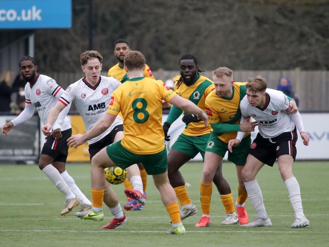 Promotion-chasing Horsham FC were held to a 1-1 draw at home by visiting Chatham Town