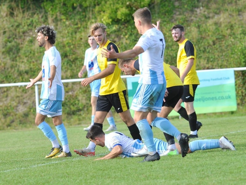 Worthing United v Infinity, SCFL Division 1