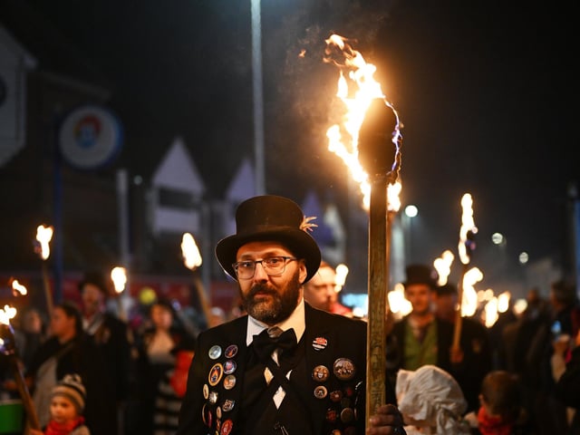 Hailsham Bonfire Procession 2026 (Photo by Jon Rigby)