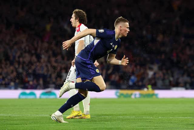 McTominay has been one of the names reported by journalist Ben Jacobs as being considered by the Sussex side to fill their Caicedo-shaped hole.  (Photo by Ian MacNicol/Getty Images)