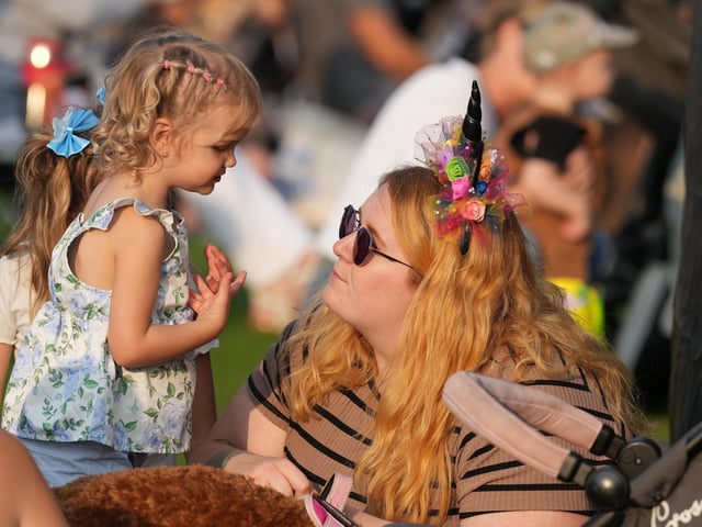 Hundreds enjoy return of free Worthing music festival BroadFest – In Pictures