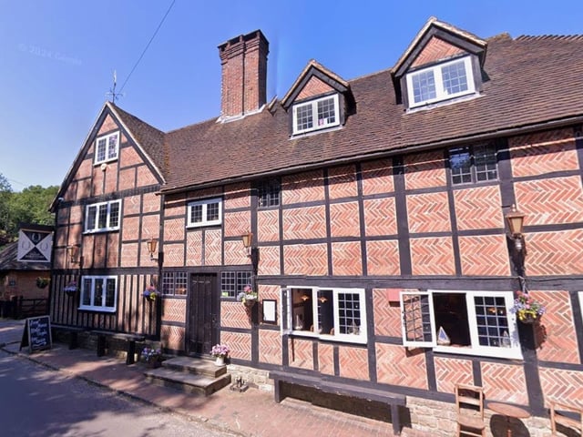 The Three Horseshoes, Lickfold, in Highstead Lane, Petworth, has a rating of 4.8 stars out of 339 reviews. Photo: Google Street View
