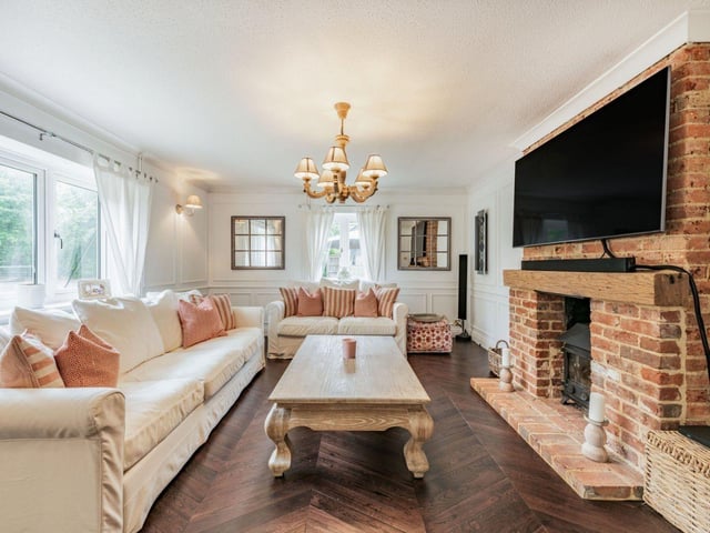 Hayes Lane, Slinfold, Horsham, West Sussex RH13