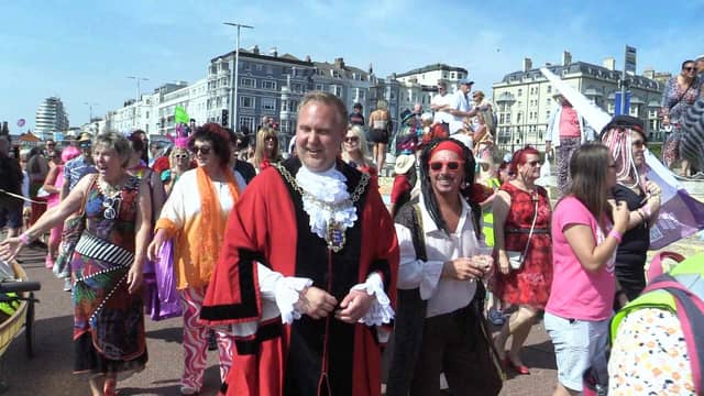 Frock Up Friday in Hastings