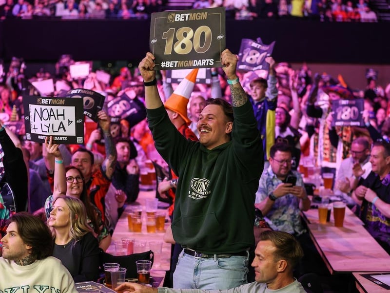 PDC Premier League Brighton 2025 : There was an electric atmosphere, and some brilliant costumes on show, inside the Brighton Centre for night five of Premier League darts on Thursday evening (March 6).