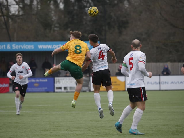Promotion-chasing Horsham FC were held to a 1-1 draw at home by visiting Chatham Town