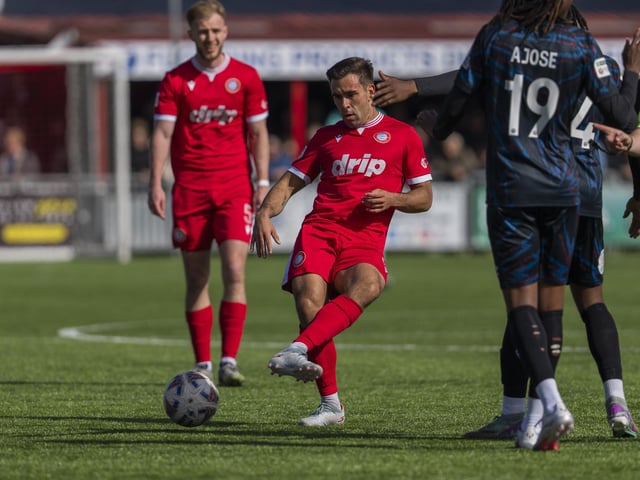 Worthing v Dagenham and Redbridge, National South