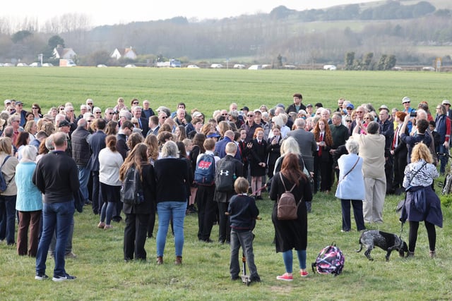 Protest at Chatsmore Farm in the spring (Photo by Eddie Mitchell)