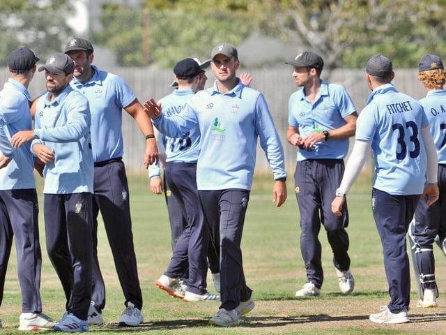 Worthing beat Preston Nomads 2nd XI to guarantee Division 2 safety on Saturday. Photographer Stephen Goodger was there to catch the action