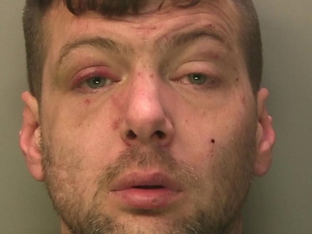 A ‘prolific shoplifter’ has been jailed for 12 offences across West Sussex, police have confirmed. Andrew Lewis, 39, of no fixed address, has been jailed for 20 months after committing ten shoplifting incidents and two burglaries, police said. Sussex Police reported that the incidents spanned from Tuesday, August 8 to Tuesday, September 5. A spokesperson for the force said: “Lewis is responsible for thousands of pounds worth of stock and items being stolen across West Sussex, with incidents taking place in Chichester, Bognor Regis and Worthing. The businesses which were hit by Lewis were Sports Direct, Marks & Spencer, Cotswold Outdoor and Gold Arts in Chichester; B&M, Reeves & Sons Jewellers, Sports Direct, Premier and Iceland in Bognor; L Guess Jewellers in Littlehampton; and GA Jewellers in Worthing. Lewis appeared before Lewes Crown Court on Monday, October 16, where he was sentenced. He was also handed a Criminal Behaviour Order (CBO) for five years.”