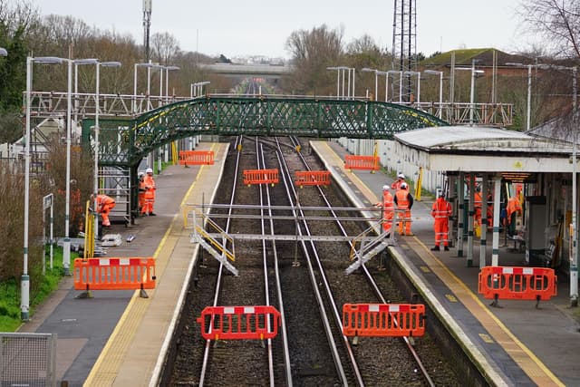 In Pictures: Works begin on removal of footbridge at Hampden Park railway ...