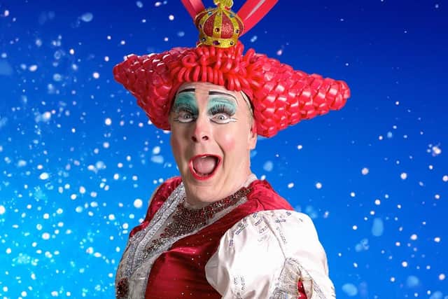 Ross joins Worthing panto once again (contributed pic)