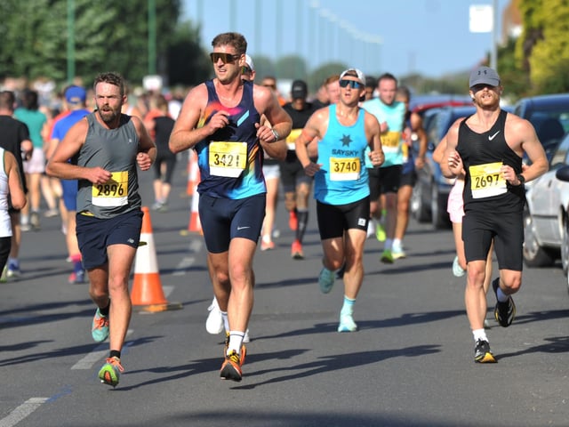 Littlehampton 10K 2026. HR26090601 Pic Hollie Robards/Iconic Media Group
