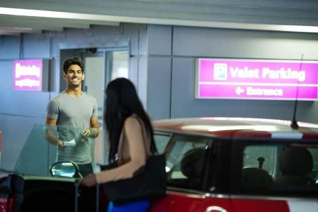 Gatwick Airport has issued a five-point checklist to help passengers avoid being stung by rogue ‘meet and greet’ parking companies that operate from the airport, ahead of the upcoming Christmas holidays.