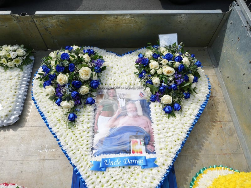 Beloved Worthing resident Darren Doe was given a spectacular send-off with stunning floral displays during his funeral procession.