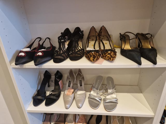 Vanity Flair Boutique in Ferring offers new and pre-loved wedding dresses and occasion wear in a wide range of sizes, and sales are commission based