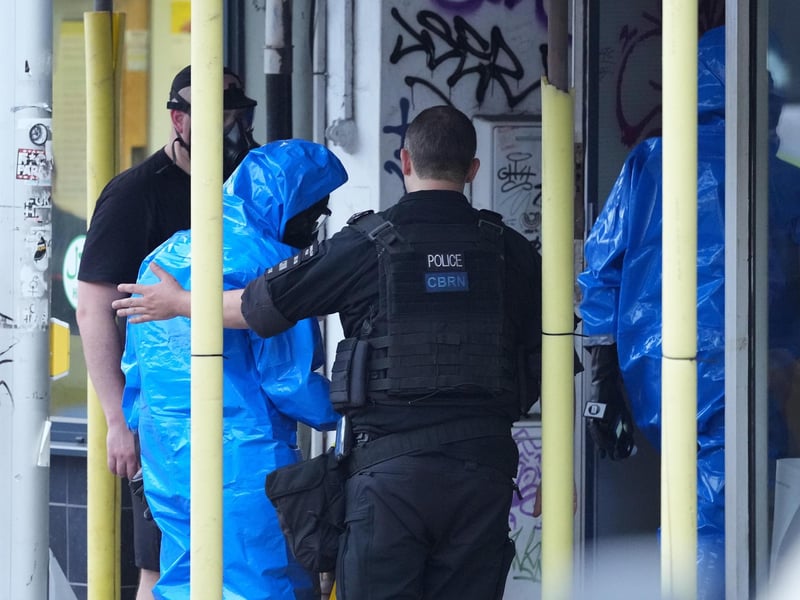 Two men have been arrested following a drug search conducted by the Metropolitan Police at an address in East Sussex.