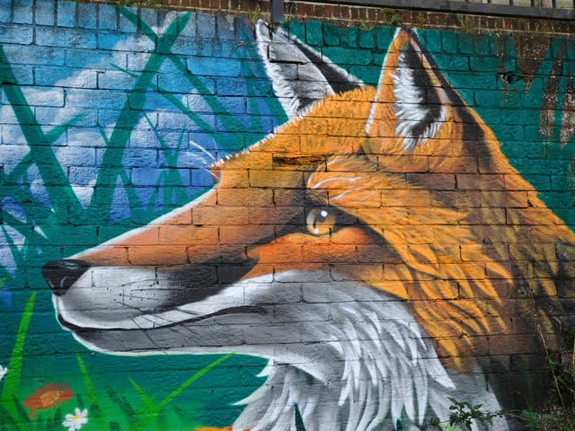 New mural at Farley Bank in Hastings. W.Ave Arts and artist Luke Brabants with the help of local children.