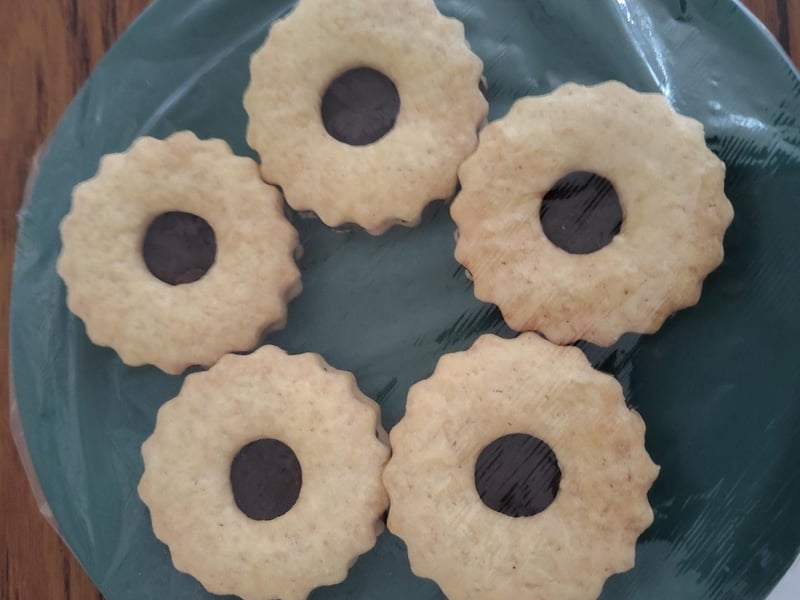Sweet biscuits