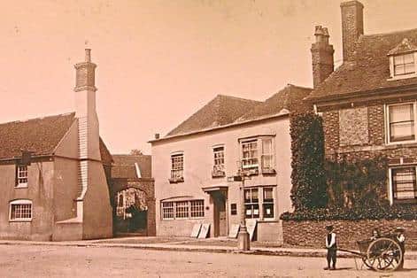 Old photo of Market Square, Hailsham