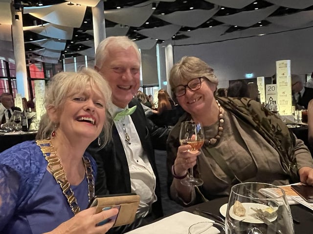 Newhaven Chamber of Commerce wins "Networking Group of the Year" at the SME National Business Awards