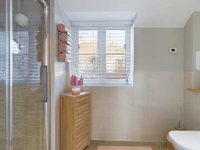 The property has two en suite shower rooms