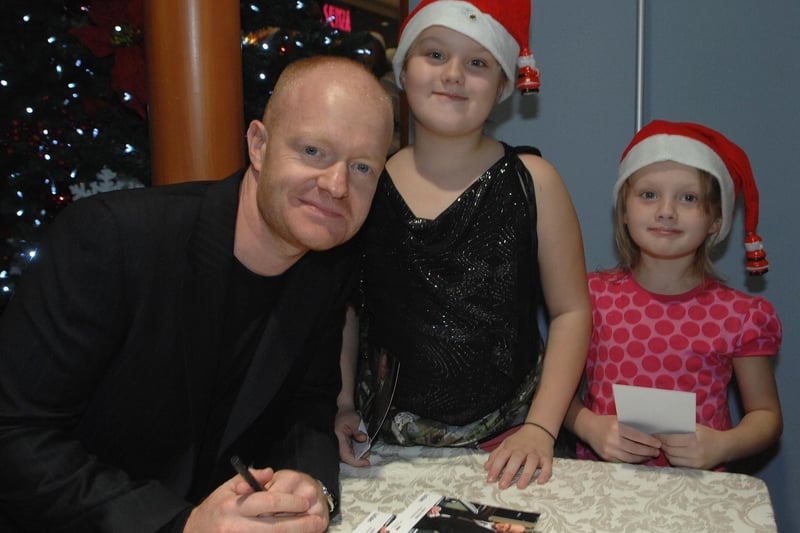 obby 26/11 Christmas Lights - Jake Wood with Kate McClean 10 & Lilly Shawforth 7 from Ifield
