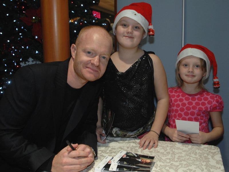 obby 26/11 Christmas Lights - Jake Wood with Kate McClean 10 & Lilly Shawforth 7 from Ifield