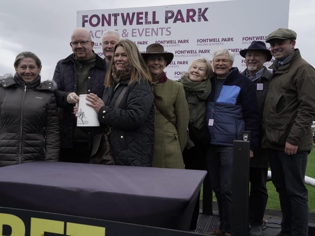 Southern National race day 2025 at Fontwell Park