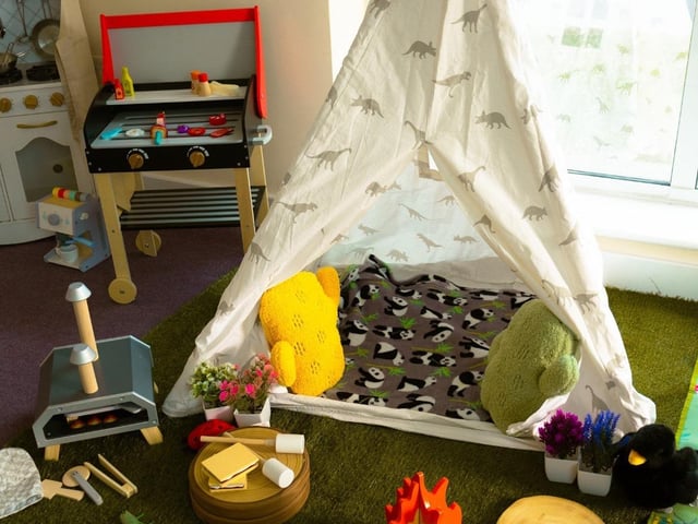 Hannah North has set up a pop-up role-play business in Angmering