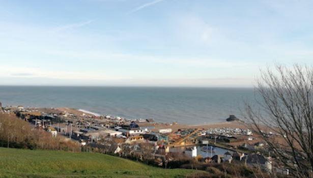 It will be sunny with a gentle breeze in Hastings today (March 5) with an average temperature of 11 degrees