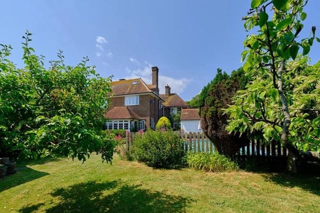 House for sale in Seaford: 1920s home with a swimming pool