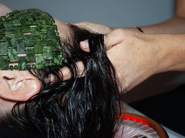 Yasmin Harris runs Halo & Silk, offering Japanese head therapy and bespoke facials