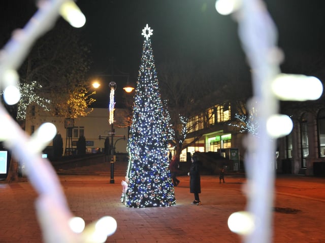 Worthing town centre christmas lights. Pic S Robards SR2211175