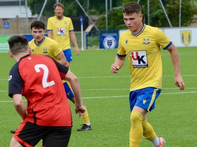 Lancing FC v Harefield United, FA Cup preliminary round