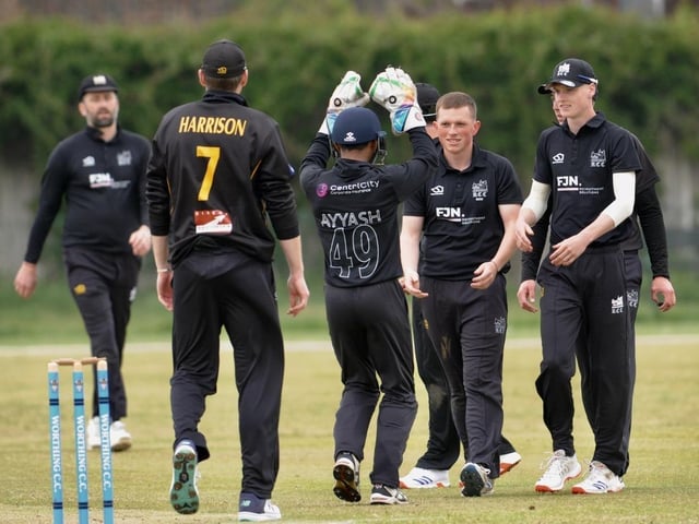 Worthing CC v Roffey twos, Sussex Cricket League Division 2