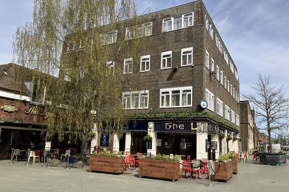 Horsham pub named among the UK’s 10 worst-rated Wetherspoons