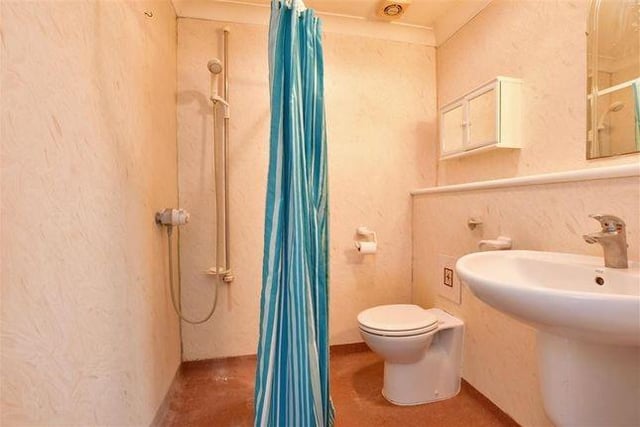 The property has a separate wet room measuring 6'0 by 5'10.