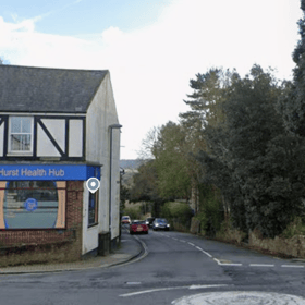 From October 21- October 28 2026, the B2117 Brighton Road will be closed for emergency gas works. (Image: Google Maps)