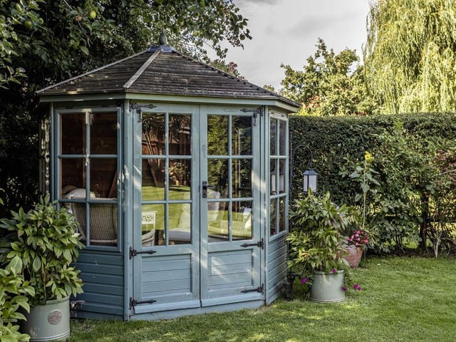 Large landscaped mature rear gardens