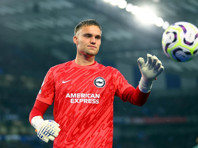 The Netherlands international has continued his good form from the Euros and established himself as Hurzeler's No 1. A slip-up against Tottenham but more than made up for that. Solid!