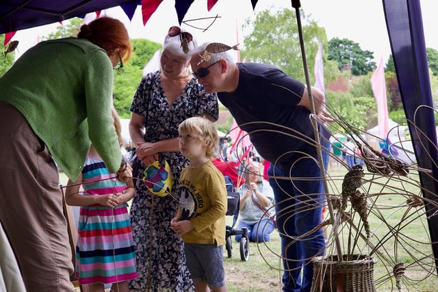 Willow weaving demo at the Steyning Festival