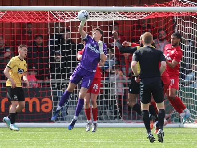 Worthing beat Maidstone in the National South play-off semi-final at a packed Woodside Road