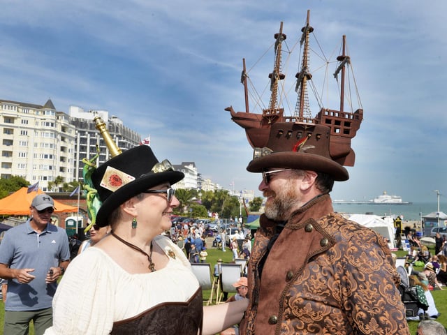 Steampunk Festival Eastbourne 23 (Photo by Jon Rigby)