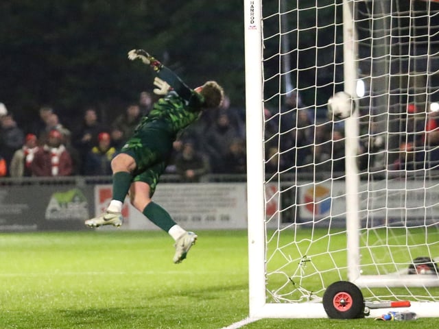 Worthing take on Chelmsford City in the National League South at Woodside Road
